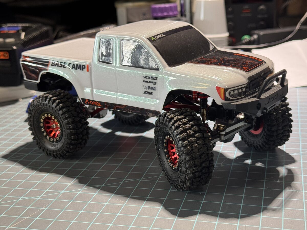 SCX24 Base Camp with body on